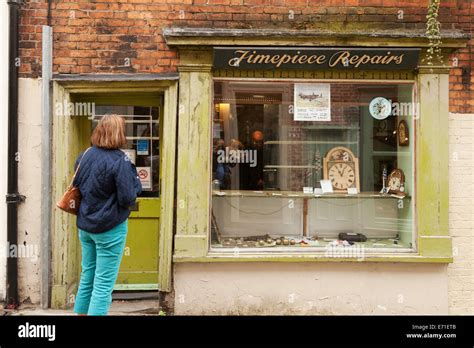 watch repairs lincoln